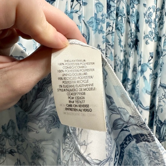 Alice and Olivia SION SUNBURST PLEATED MAXI DRESS New Season - Picture 9 of 10